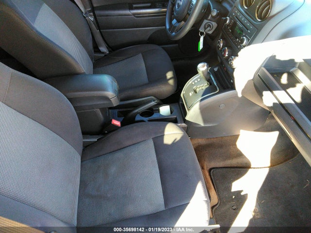2017 Jeep Patriot, VIN: 1C4NJPBB0HD201721