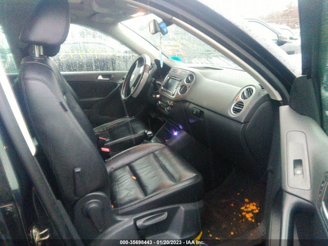 2010 VOLKSWAGEN TIGUAN SEL VIN: WVGBV7AX9AW528256