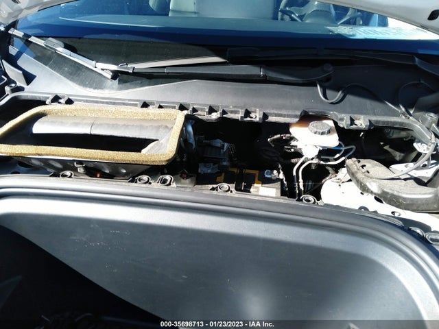Tesla Model Y Long Range 2021 5YJYGDEE6MF096640 Image 12