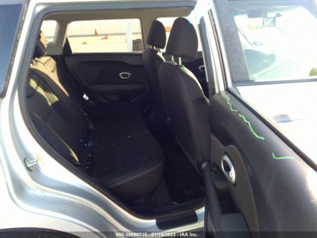 KNDJN2A25H7428229 KIA Soul Base