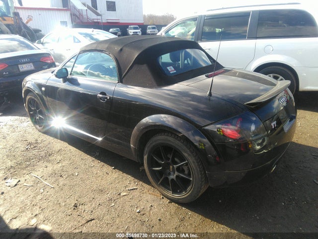 Audi TT 2001 TRUTC28N411004716 Image 3