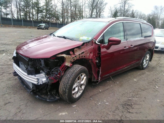 Chrysler Pacifica 2018 2C4RC1BG1JR317436 Image 2