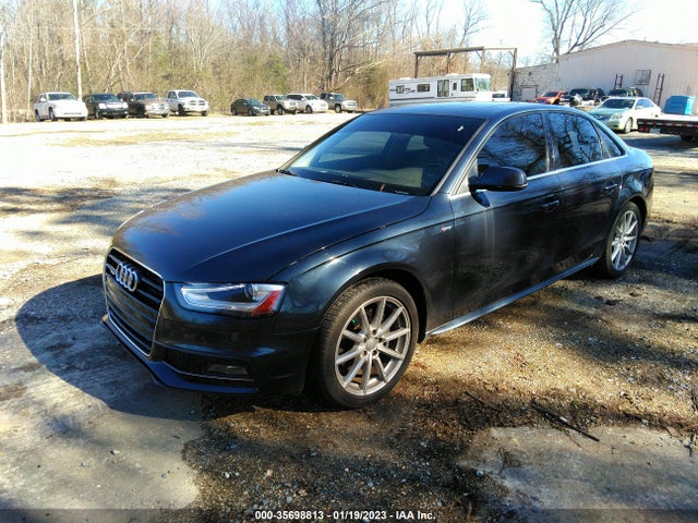 2015 Audi A4, VIN: WAUFFAFLXFN018935