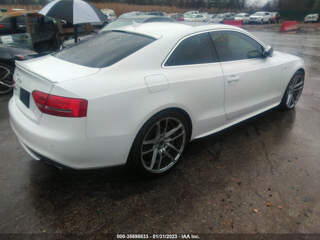 WAUVVAFR2AA043296 Audi S5
