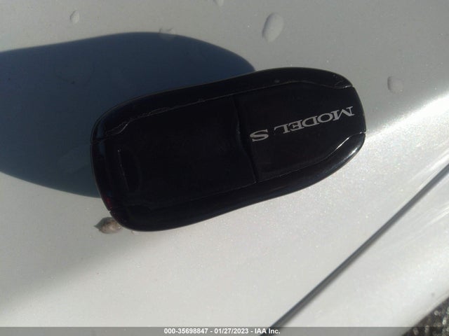 Tesla Model S 70 Kwh 2016 5YJSA1E16GF157007 Image 3
