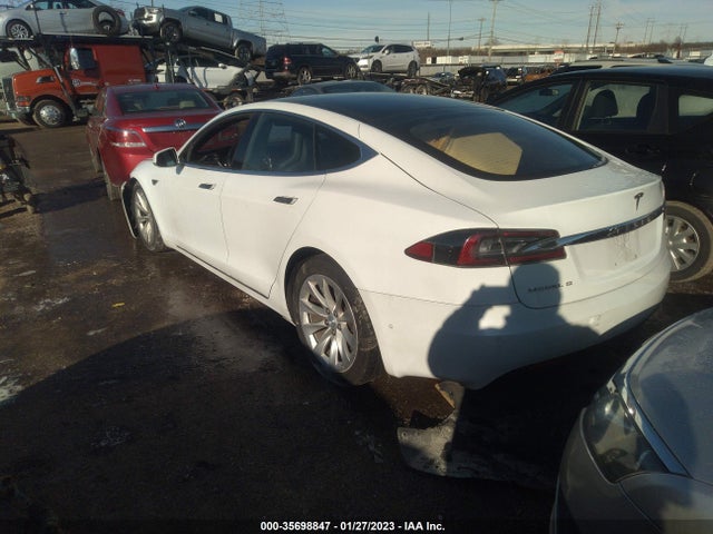 2016 TESLA MODEL S 70 KWH VIN: 5YJSA1E16GF157007
