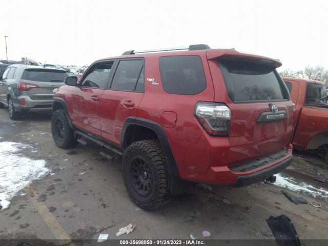 Toyota 4RUNNER SR5 2018 JTEBU5JR6J5533865 Image 4
