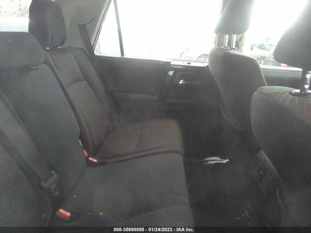 Toyota 4RUNNER SR5 2018 JTEBU5JR6J5533865 Image 9