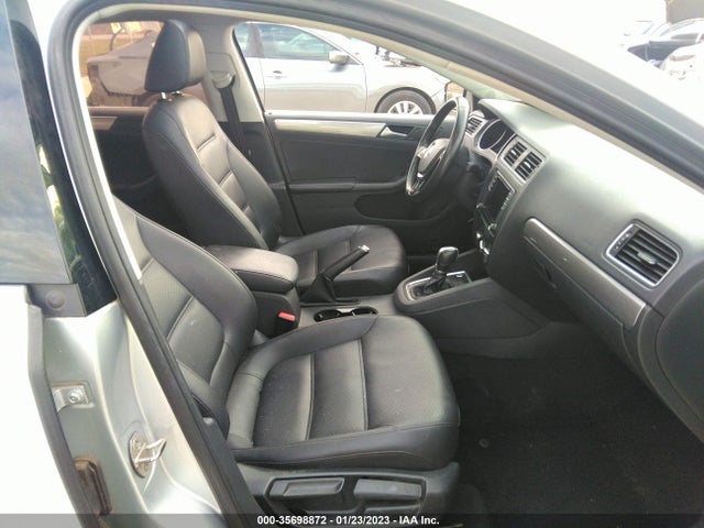 3VWD67AJ8GM315004 Volkswagen Jetta Sedan 1.4t Se W/connectivity