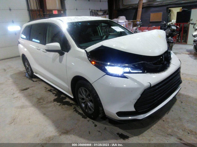 2022 Toyota Sienna, VIN: 5TDKSKFCXNS049436