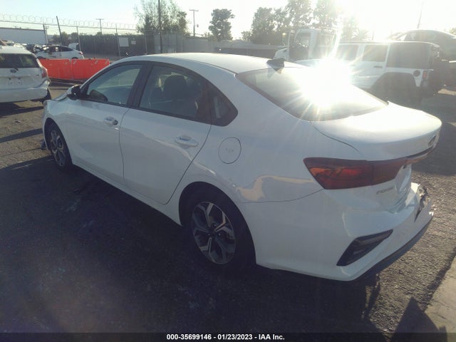 2021 Kia Forte, VIN: 3KPF24AD8ME401984