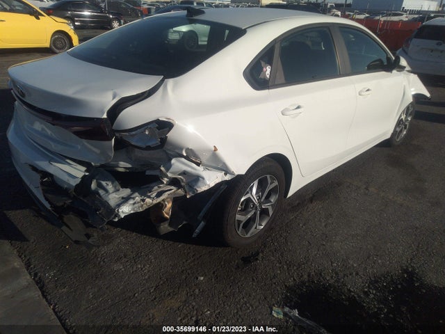 2021 Kia Forte, VIN: 3KPF24AD8ME401984