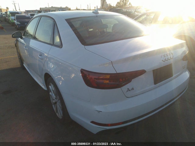 WAUKMAF43JA017493 Audi A4 Premium/tech Premium