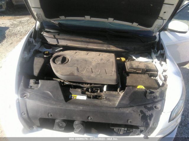 1C4PJLCS8EW115475 Jeep Cherokee Latitude