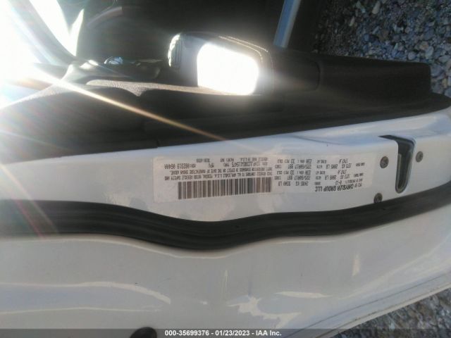 1C4PJLCS8EW115475 Jeep Cherokee Latitude