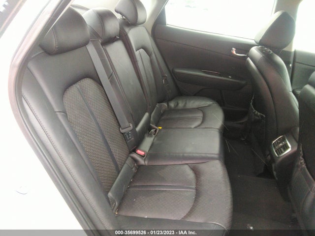 2016 Kia Optima, VIN: 5XXGU4L32GG066221
