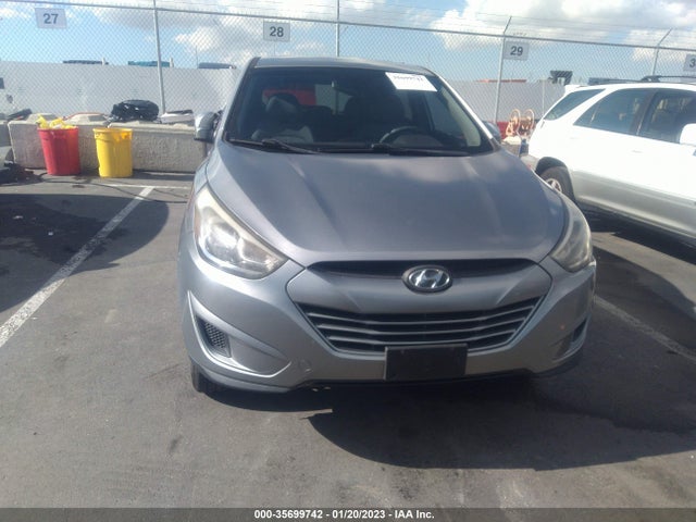 2015 Hyundai Tucson, VIN: KM8JT3AF2FU064957