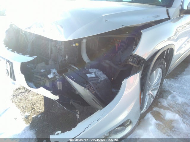 Volkswagen TIGUAN SE 2012 WVGBV7AX5CW543775 Image 7