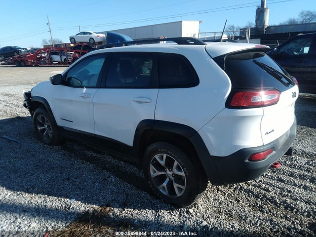 1C4PJMBS8GW120945 Jeep Cherokee Trailhawk