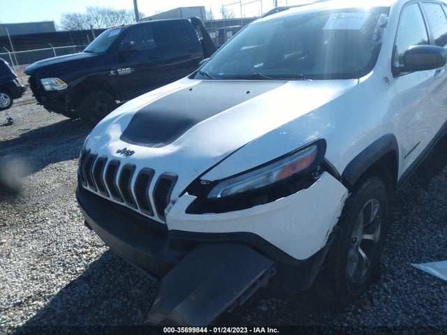 1C4PJMBS8GW120945 Jeep Cherokee Trailhawk