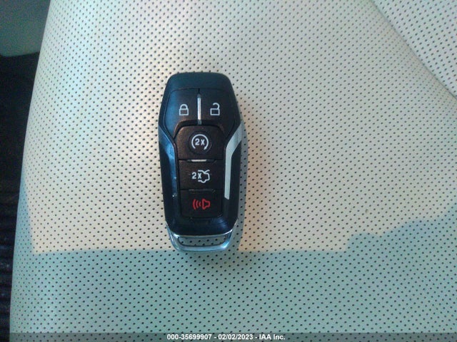 Lincoln MKC 2016 5LMTJ3DH7GUJ20725 Image 11