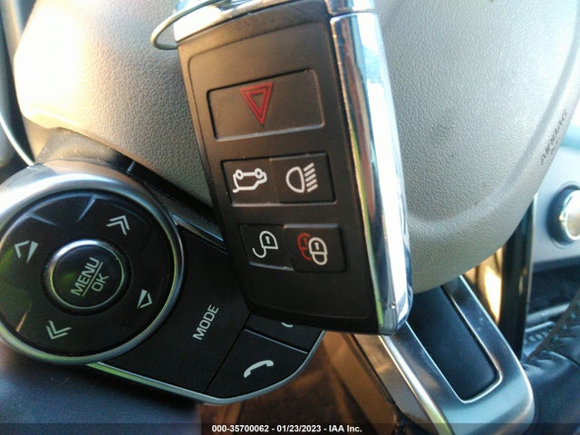2018 Land Rover Discovery, VIN: SALRG2RVXJA052754