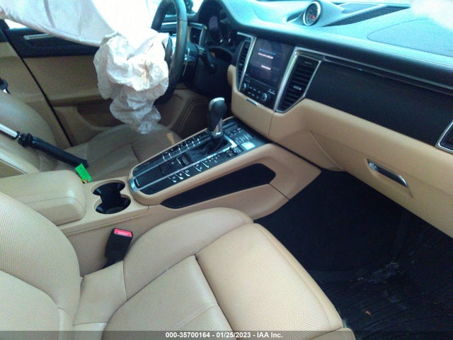2018 Porsche Macan, VIN: WP1AA2A53JLB24365