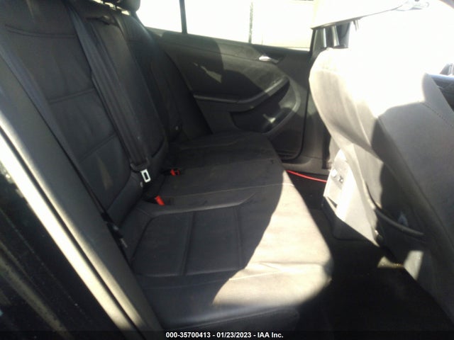 3VWDX7AJXBM345207 Volkswagen Jetta Sedan Se W