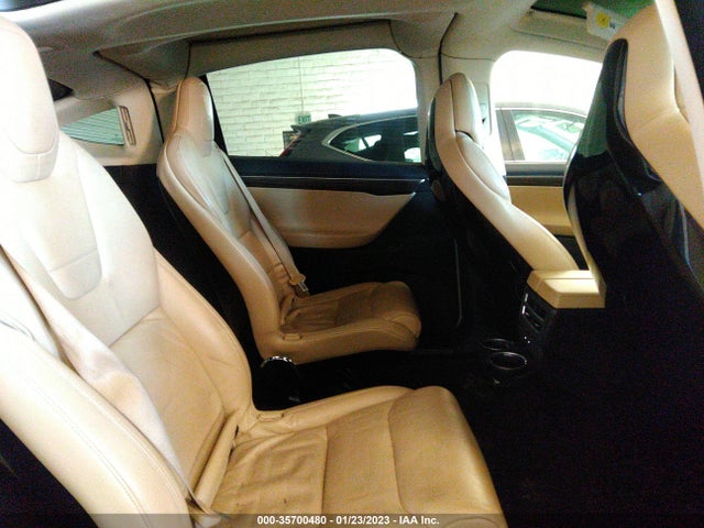 Tesla Model X 70d/90d/75d/60d/p100d 2016 5YJXCBE27GF015716 Image 9