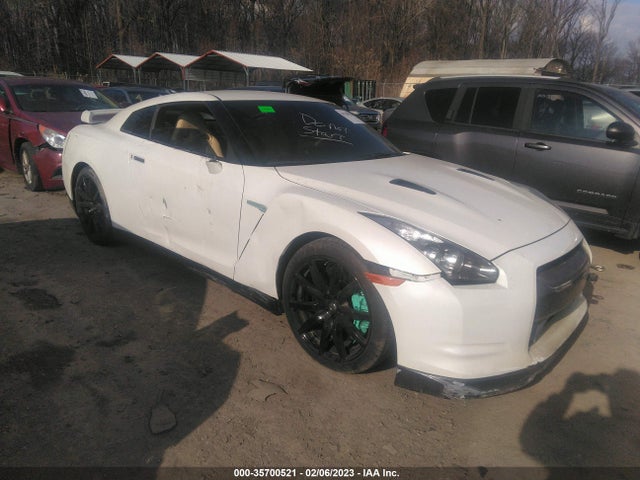 2015 Nissan GT-R, VIN: JN1AR5EFXFM280762
