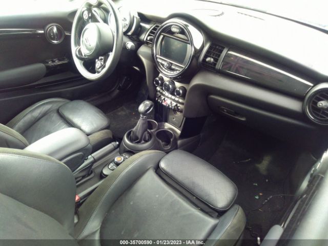 WMWWG5C51K3H08950 Mini Convertible