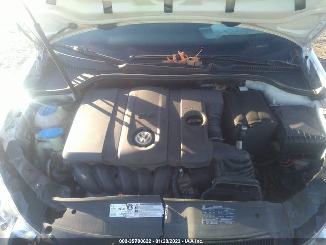 WVWDB7AJ5BW194312 Volkswagen Golf