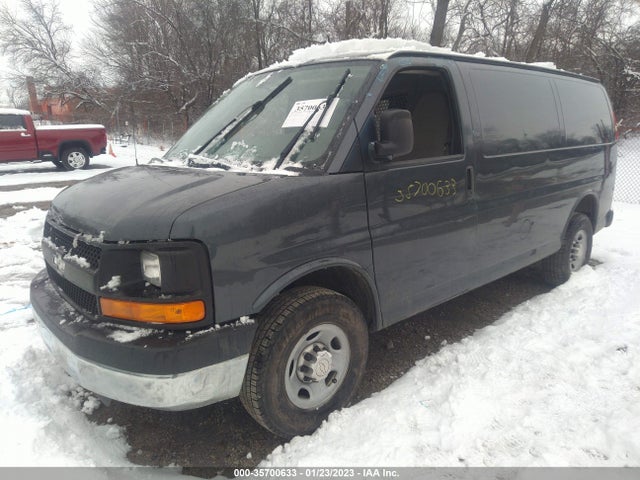 Chevrolet EXPRESS CARGO VAN 2015 1GCZGTCG2F1234379 Image 2