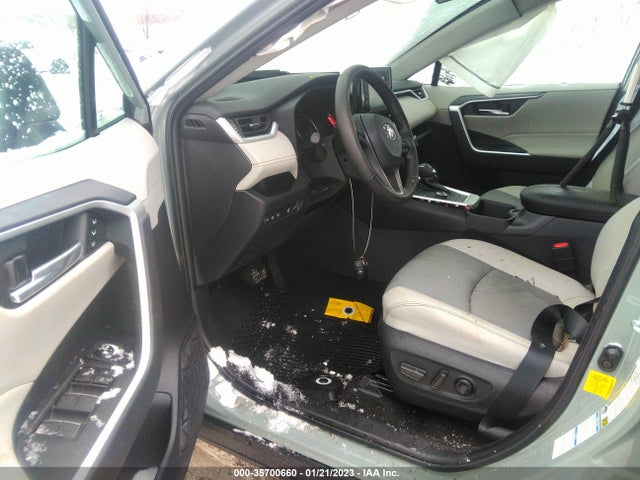 2022 Toyota RAV4, VIN: 4T3B6RFV8NU093917