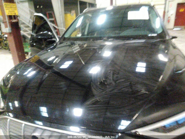 2019 Audi e-tron, VIN: WA1LAAGE6KB010907