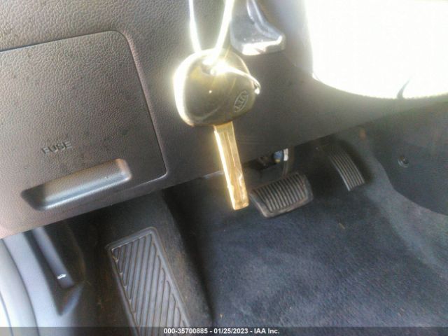 KNADM4A3XE6368337 KIA RIO LX