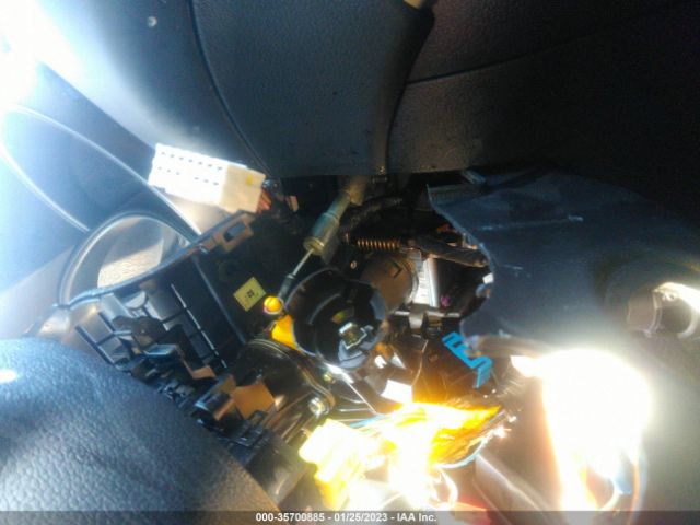 KNADM4A3XE6368337 KIA RIO LX