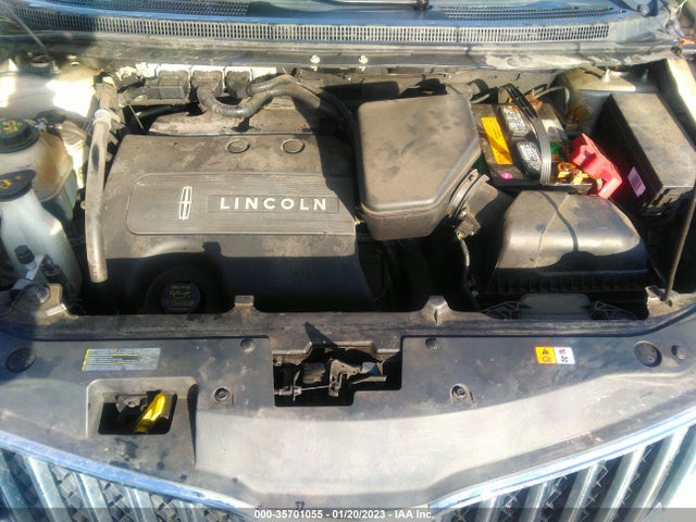 Lincoln MKX 2011 2LMDJ8JK6BBJ17760 Image 11