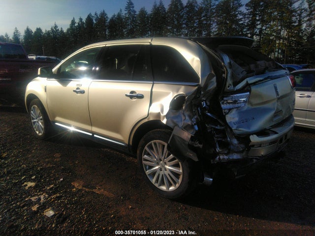 Lincoln MKX 2011 2LMDJ8JK6BBJ17760 Image 4