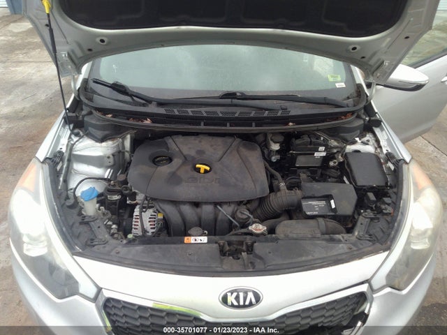 2016 KIA FORTE 5-DOOR LX VIN: KNAFK5A8XG5524417