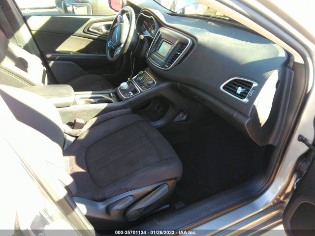 Chrysler 200 Limited 2015 1C3CCCAB3FN503799 Image 6