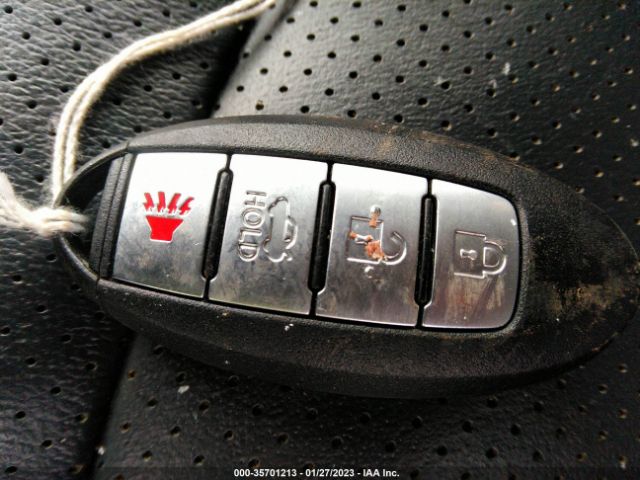 3N1CB7APXJY213429 Nissan Sentra Sr Turbo