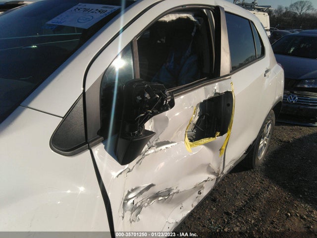2021 Chevrolet Trax, VIN: KL7CJKSB4MB304430