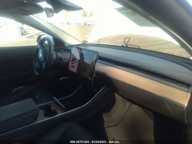 Tesla Model 3 Long Range/performance 2019 5YJ3E1EB3KF191562 Image 6
