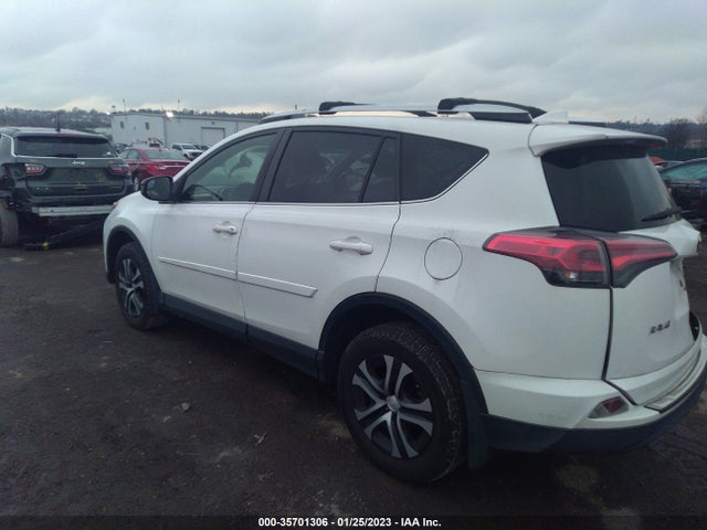 2016 TOYOTA RAV4 LE VIN: JTMBFREV0GJ088536