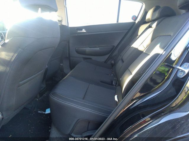 KNDPM3AC8N7998068 KIA Sportage Lx
