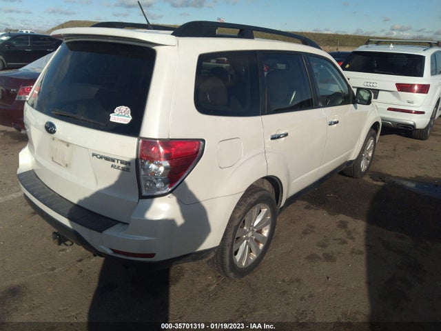 2012 SUBARU FORESTER 2.5X PREMIUM VIN: JF2SHADC3CH438370
