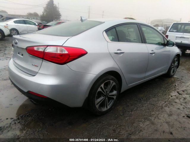 KNAFX4A85G5490334 KIA FORTE EX