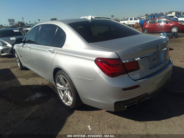 2014 BMW 7 Series, VIN: WBAYE8C57ED134673