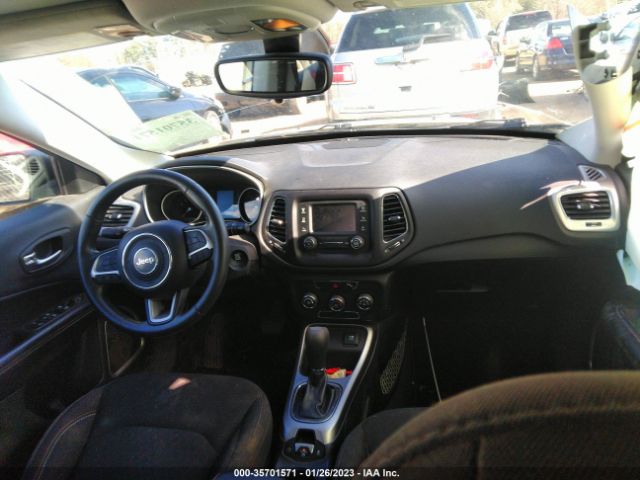 3C4NJCAB3JT263480 Jeep Compass Sport